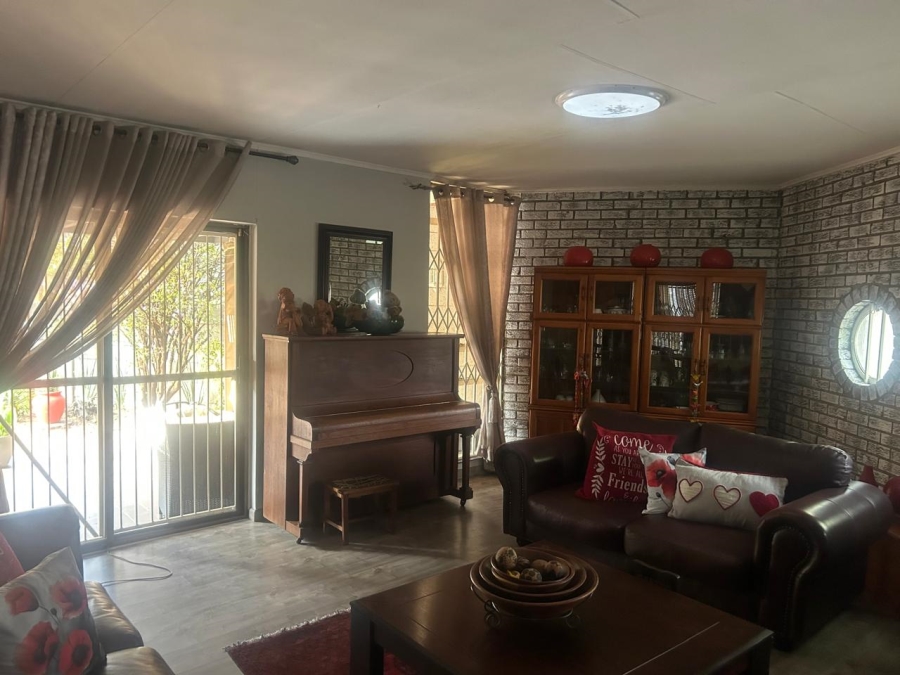 4 Bedroom Property for Sale in Sasolburg Ext 23 Free State